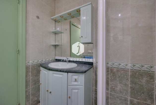 Resale - Bungalow -
Torrevieja - La Mata