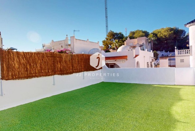 D'occasion - Bungalow -
Orihuela Costa - Costa Blanca