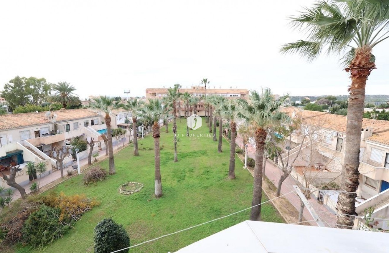 Resale - Apartment / flat -
Orihuela Costa - Costa Blanca