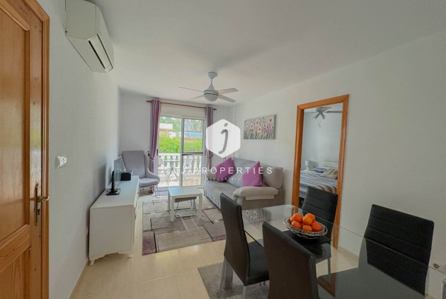 Resale - Apartment / flat -
Los Balcones - Costa Blanca