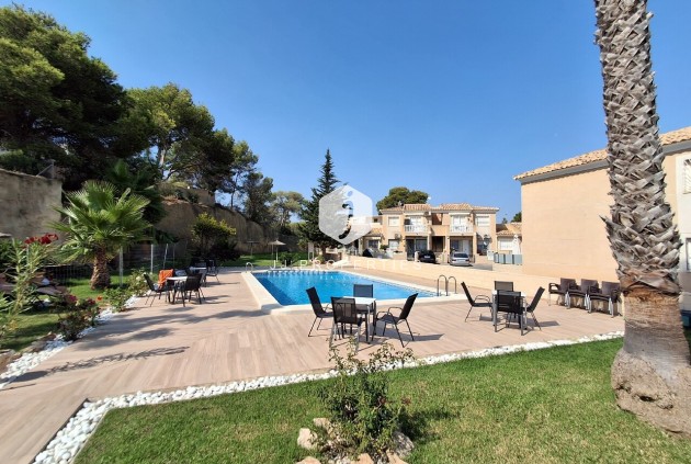 Resale - Apartment / flat -
Los Balcones - Costa Blanca