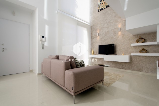 Resale - Villa -
Ciudad Quesada - Costa Blanca