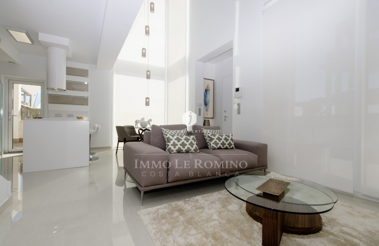Resale - Villa -
Ciudad Quesada - Costa Blanca