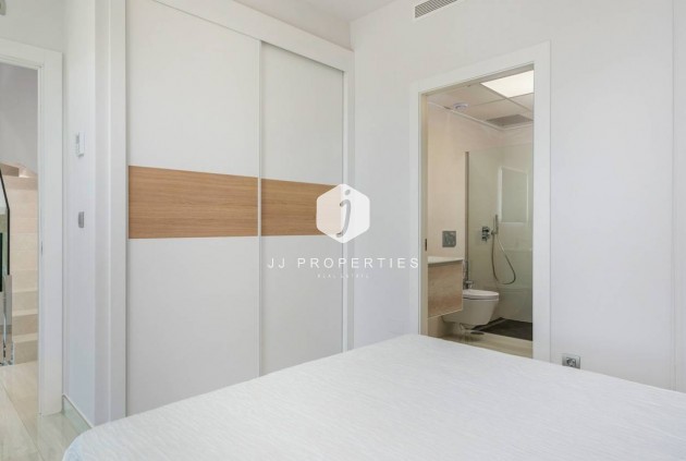 Resale - Villa -
Ciudad Quesada - Costa Blanca