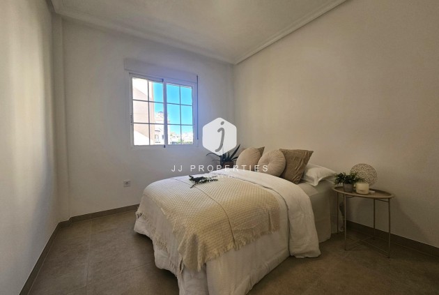 Z drugiej ręki - Mieszkanie w bloku -
Orihuela Costa - Lomas de Cabo Roig