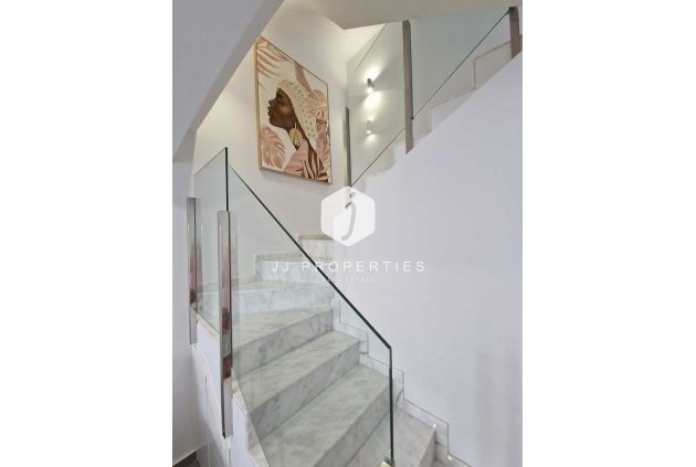 Resale - Chalet -
Guardamar del Segura - ELS SECONS