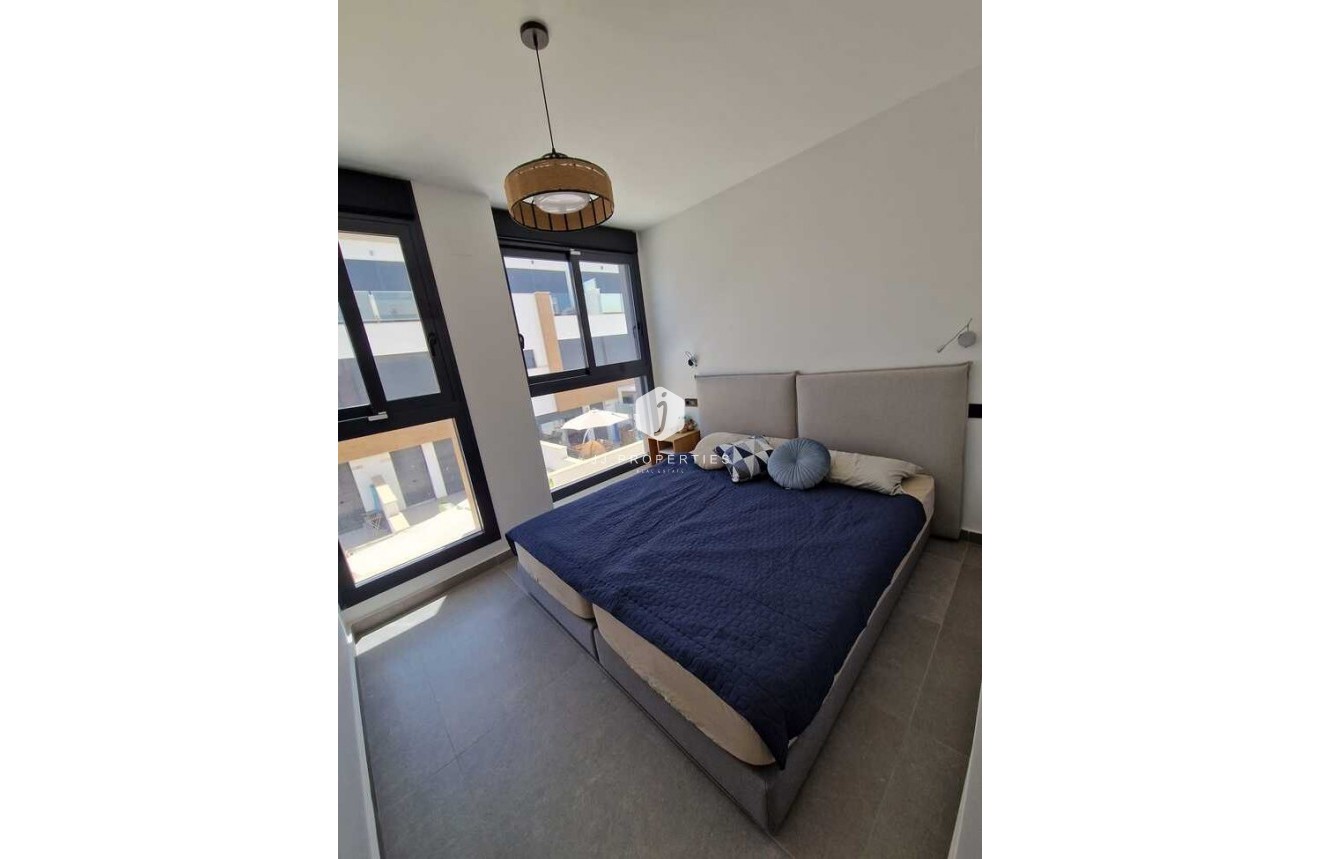 Resale - Chalet -
Guardamar del Segura - ELS SECONS