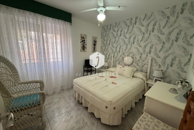 D'occasion - Chalet -
Torrevieja - Carrefour