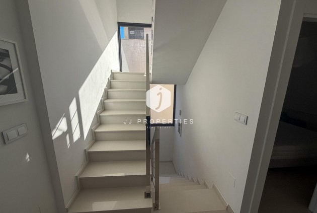 Resale - Villa -
San Miguel de Salinas - Bellavista