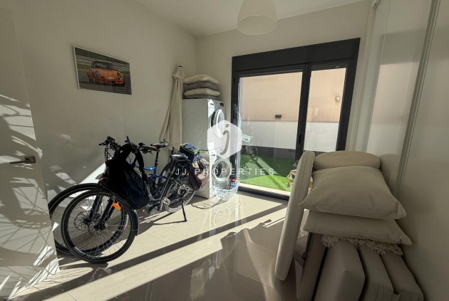 Resale - Villa -
San Miguel de Salinas - Bellavista