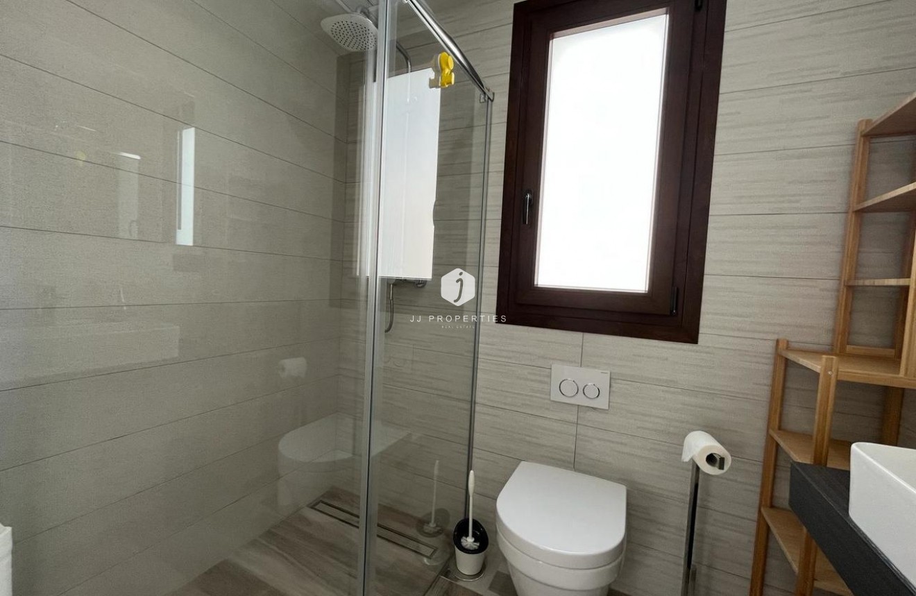 D'occasion - Villa -
Los Balcones - Costa Blanca