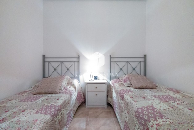 Resale - Apartment / flat -
Torrevieja - Acequion
