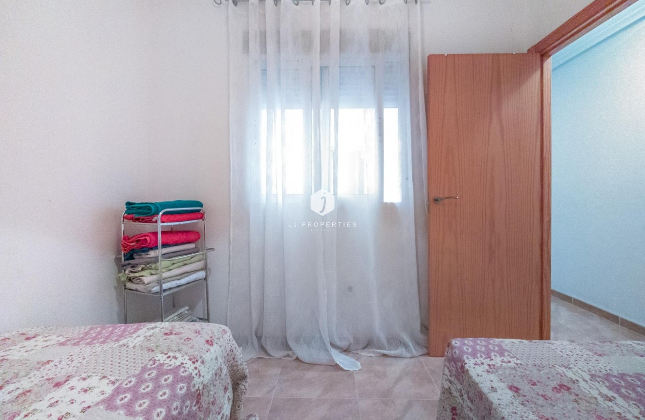 Resale - Apartment / flat -
Torrevieja - Acequion