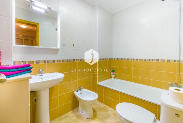 Resale - Apartment / flat -
Torrevieja - Acequion