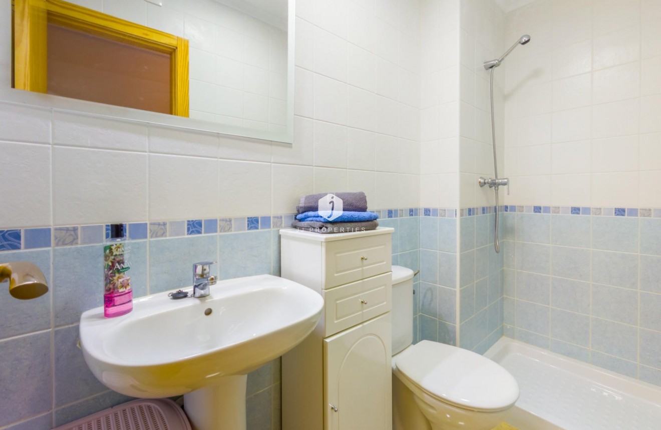 Resale - Apartment / flat -
Torrevieja - Acequion