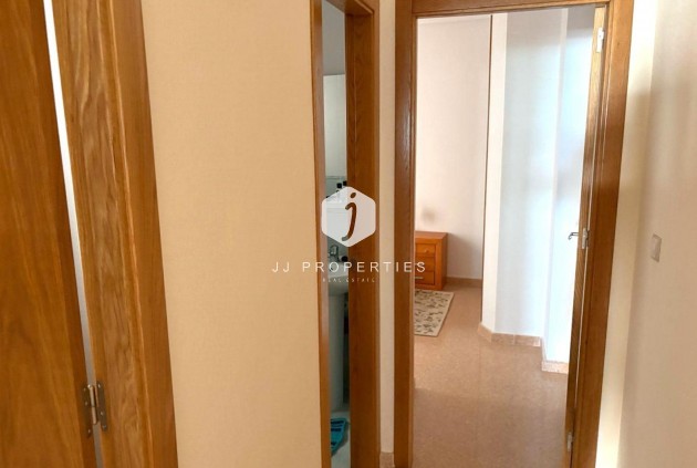 Resale - Apartment / flat -
Torrevieja - Centro