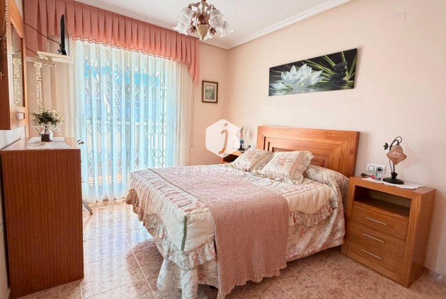 Resale - Penthouse -
Torrevieja - Acequion