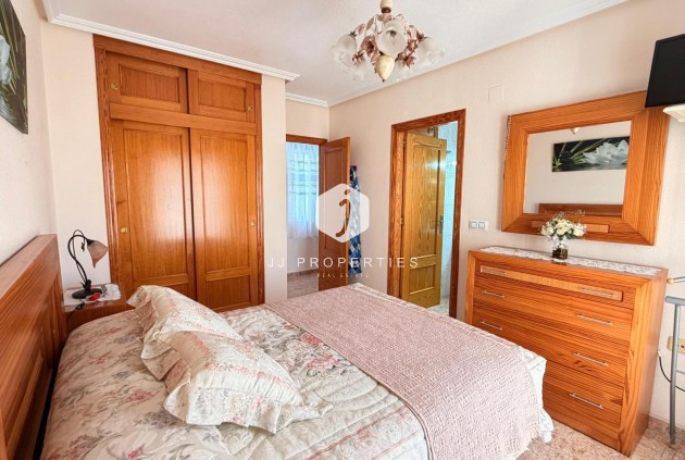 Resale - Penthouse -
Torrevieja - Acequion