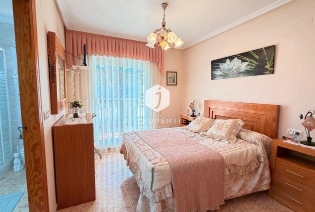 Resale - Penthouse -
Torrevieja - Acequion