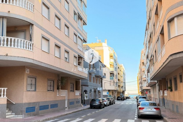 Resale - Penthouse -
Torrevieja - Acequion