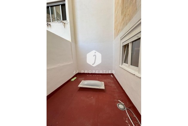 Resale - Apartment / flat -
Torrevieja