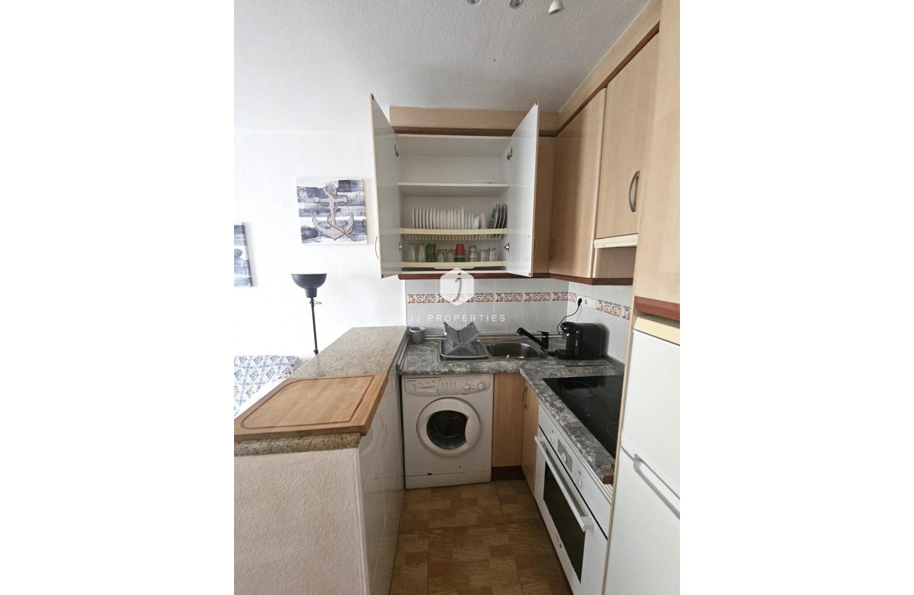 D'occasion - Bungalow -
Torrevieja - Los Balcones