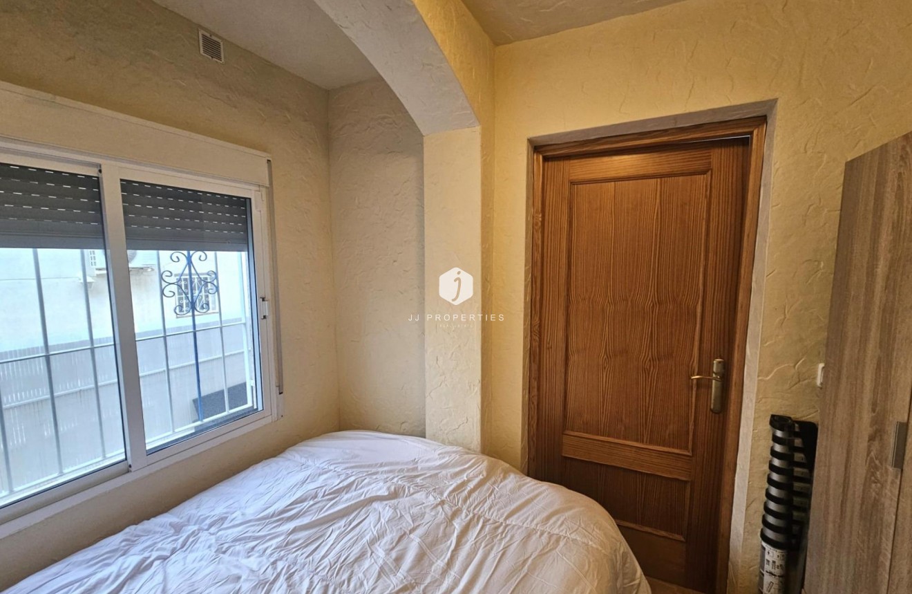 D'occasion - Bungalow -
Torrevieja - Los Balcones