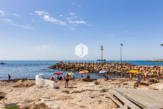 Tweedehands - Appartement / flat -
Torrevieja - Acequion