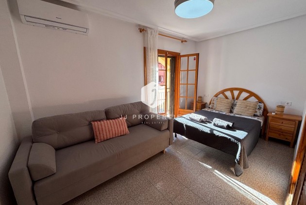 Tweedehands - Appartement / flat -
Torrevieja - Los Frutales
