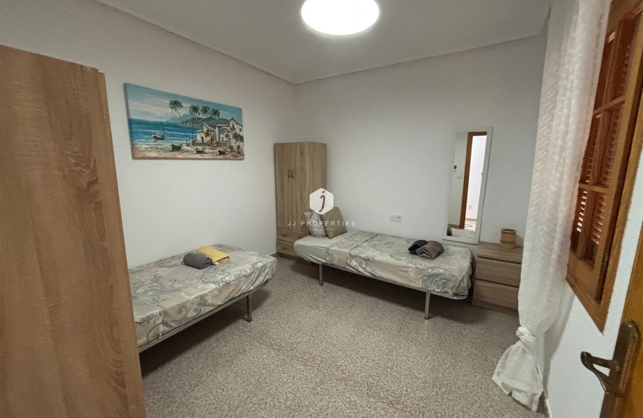 Tweedehands - Appartement / flat -
Torrevieja - Los Frutales