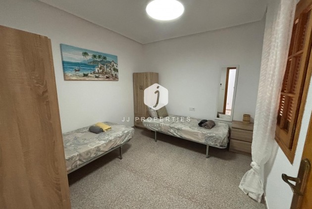 Tweedehands - Appartement / flat -
Torrevieja - Los Frutales