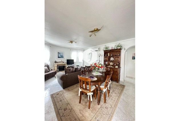 Aus zweiter Hand - Villa -
Ciudad Quesada - Costa Blanca Sur