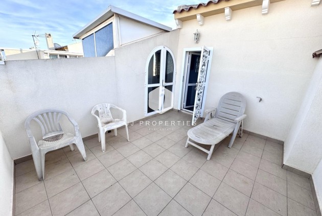 Aus zweiter Hand - Chalet -
Orihuela Costa - Playa Flamenca