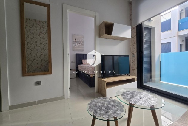 D'occasion - Appartement -
Torrevieja - Estacion de autobuses