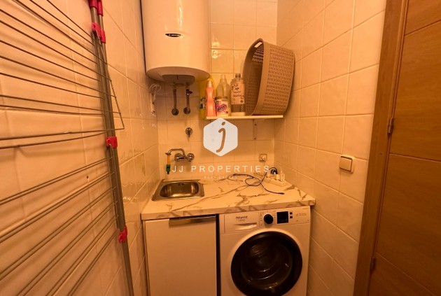 Resale - Chalet -
Bigastro - Inland