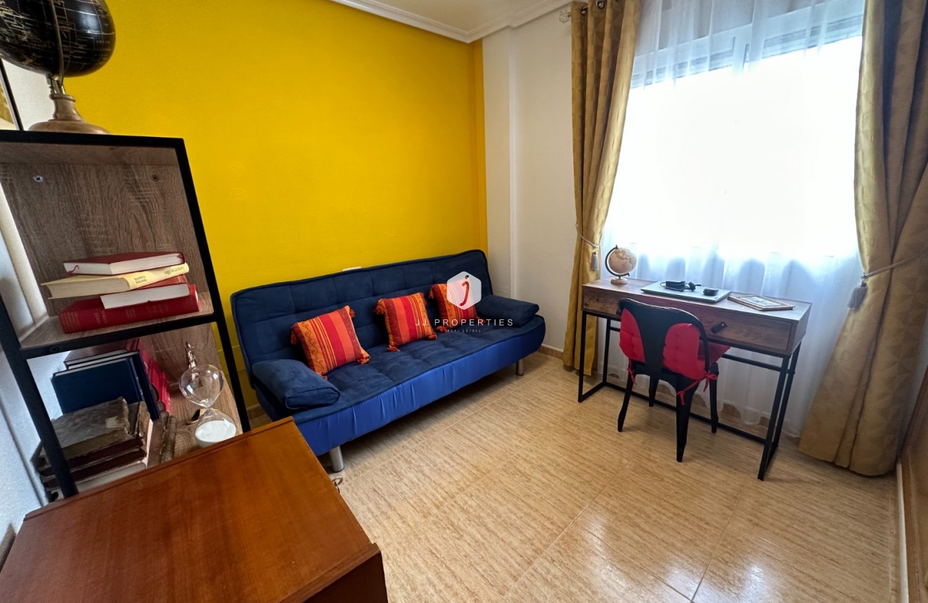 Resale - Chalet -
Bigastro - Inland