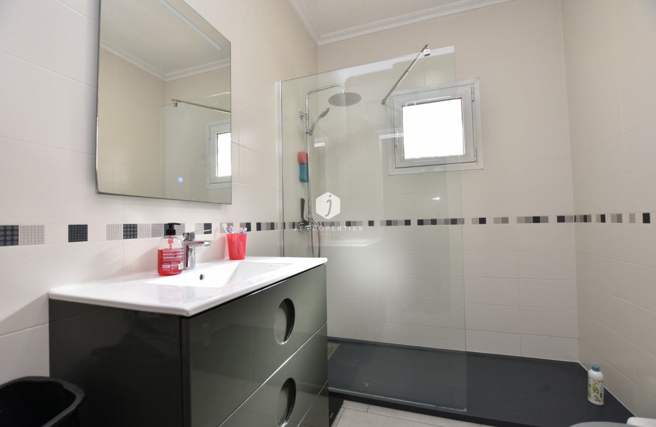 Resale - Chalet -
Algorfa - Inland