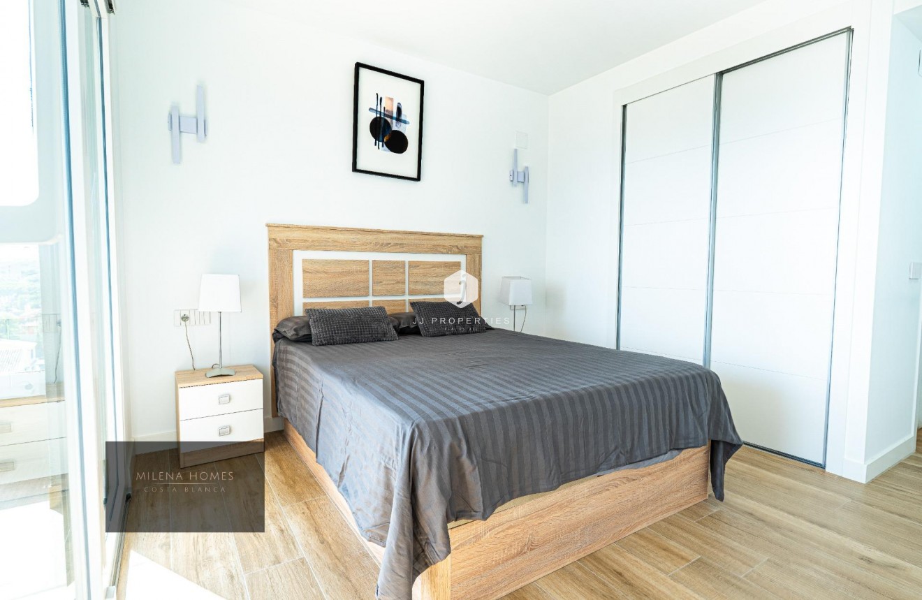 Resale - Apartment / flat -
Torrevieja - Punta prima