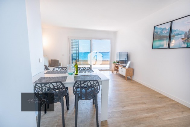 Resale - Apartment / flat -
Torrevieja - Punta prima