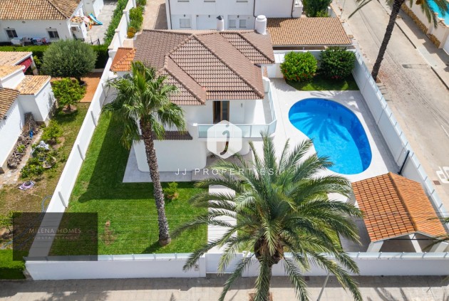 Segunda mano - Villa -
Cabo Roig