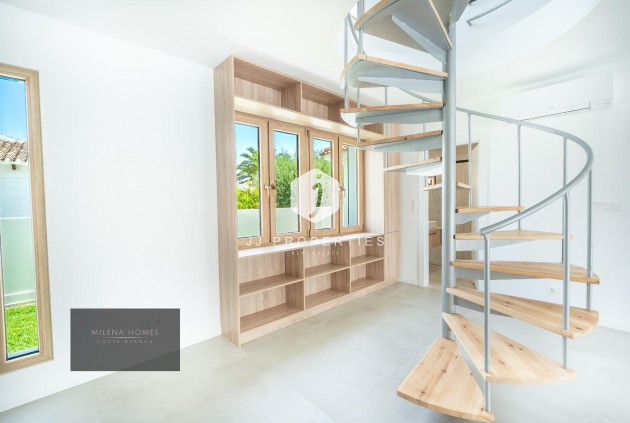 Segunda mano - Villa -
Cabo Roig