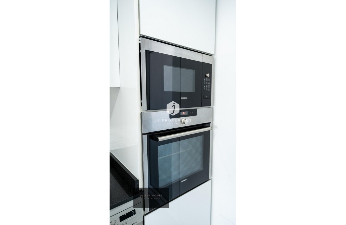 Resale - Penthouse -
Torrevieja - Punta prima