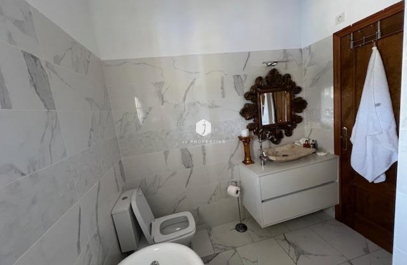 D'occasion - Villa -
Dolores - Comunidad Valenciana