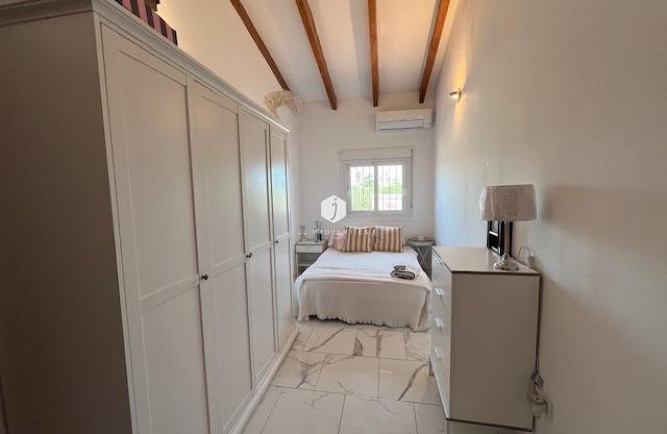 D'occasion - Villa -
Dolores - Comunidad Valenciana