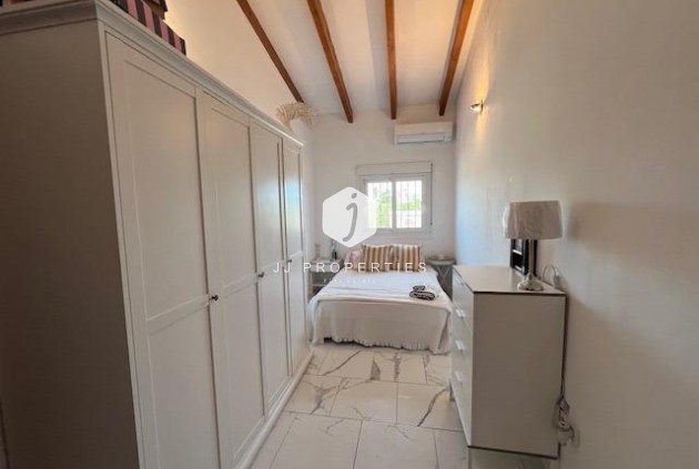 D'occasion - Villa -
Dolores - Comunidad Valenciana