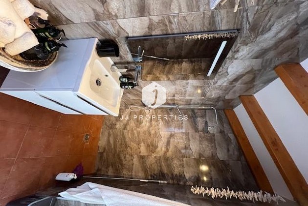 D'occasion - Villa -
Dolores - Comunidad Valenciana