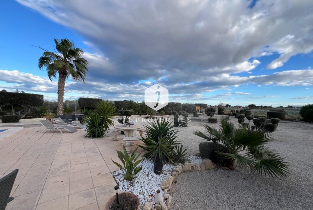 D'occasion - Villa -
Dolores - Comunidad Valenciana