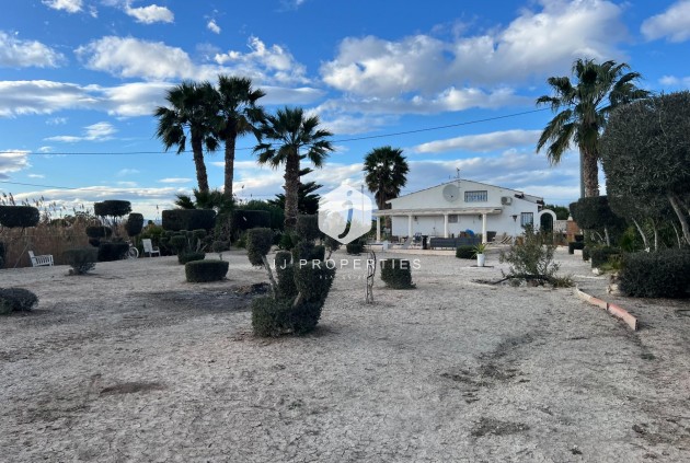 D'occasion - Villa -
Dolores - Comunidad Valenciana