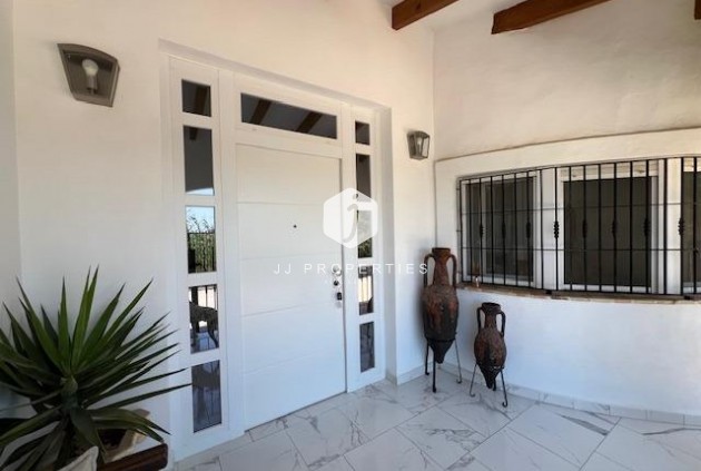 D'occasion - Villa -
Dolores - Comunidad Valenciana