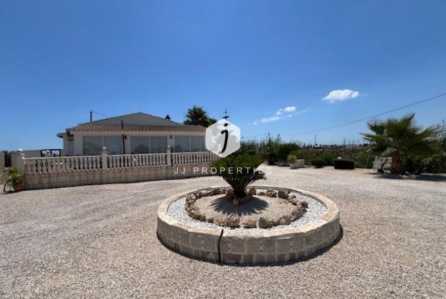 D'occasion - Villa -
Dolores - Comunidad Valenciana